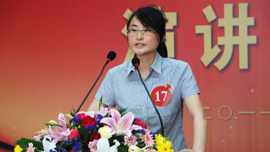 汤春燕代表yp电子参加开发区“红色旋律，党在我心”演讲比赛